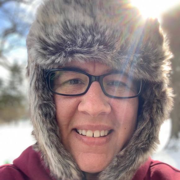 Meet your Posher, Mandy - Picture 1 of 1